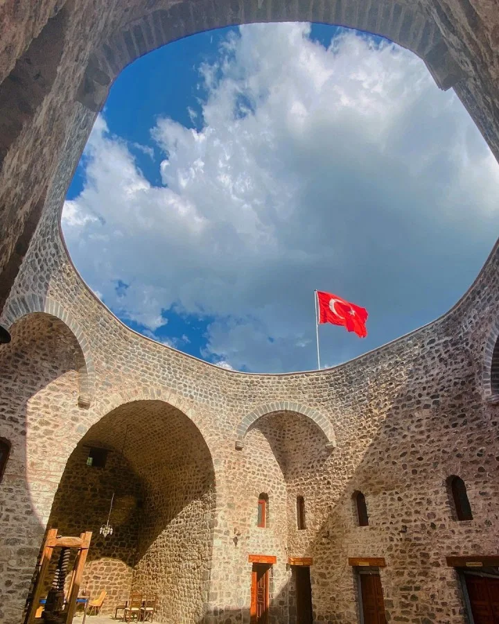 YAĞIBASAN MEDRESESİ