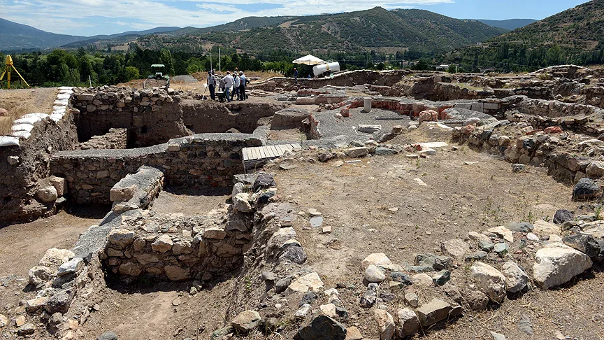 KOMANA ANTİK KENTİ