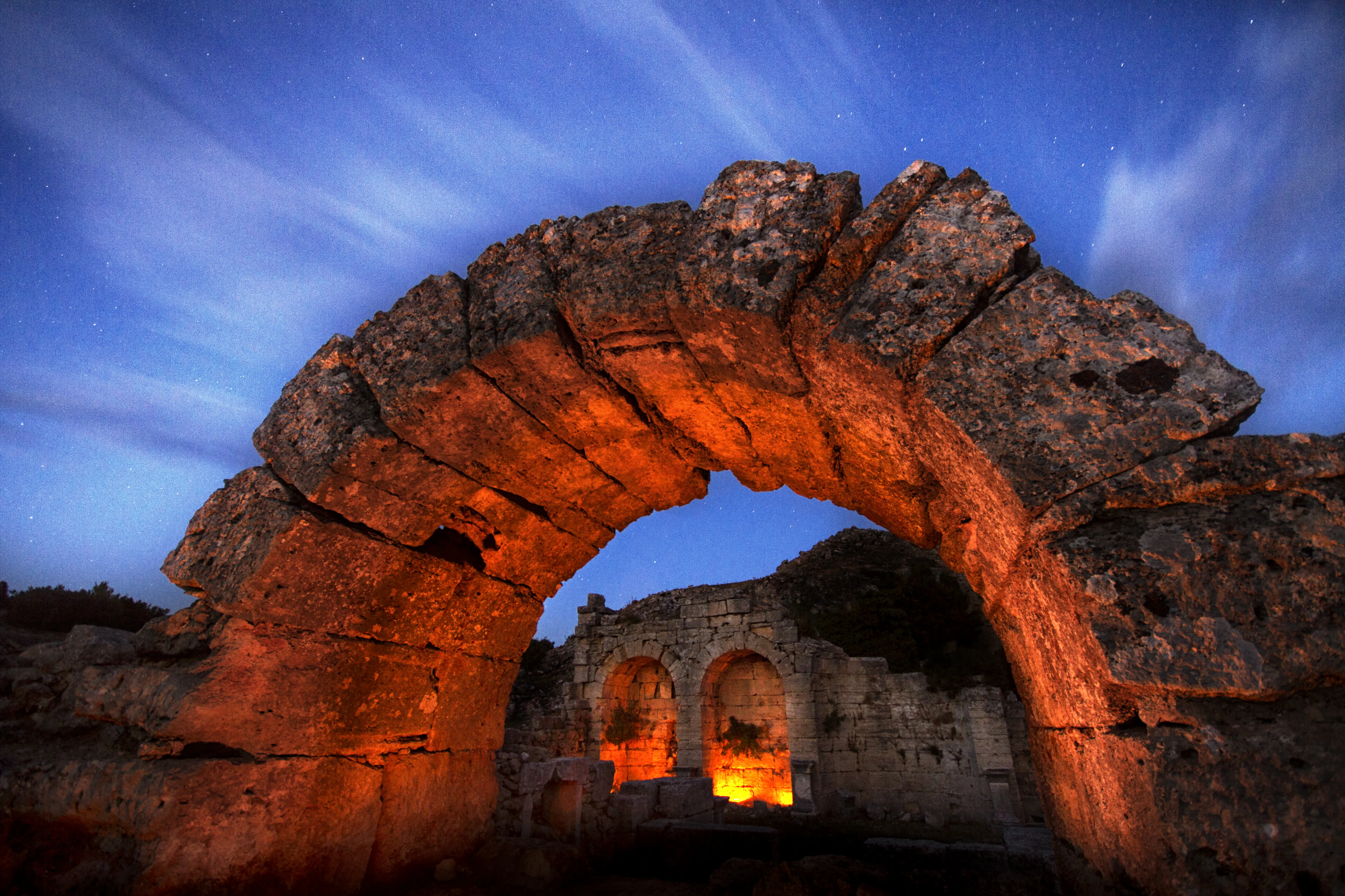 KREMNA ANTİK KENTİ