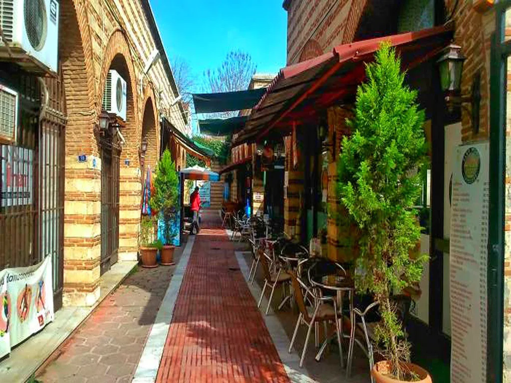 RÜSTEM PAŞA KÜLLİYESİ