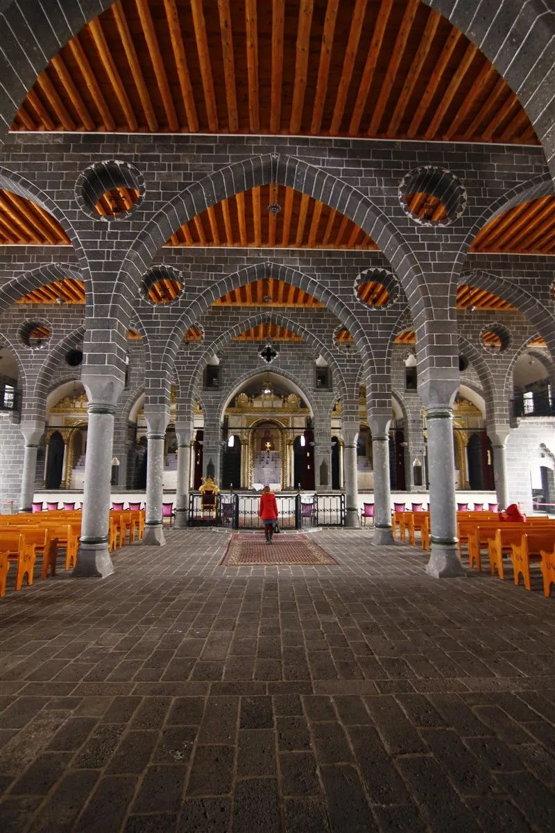 Surp Giragos Ermeni Kilisesi