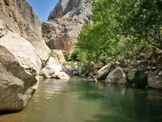 Kahta Çayı Şeytan Köprüsü ( Memlük Köprüsü)