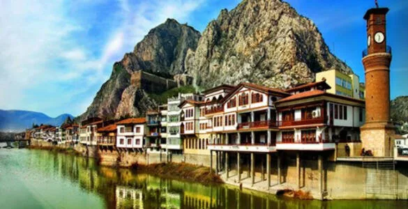 Amasya Yalıboyu Evleri