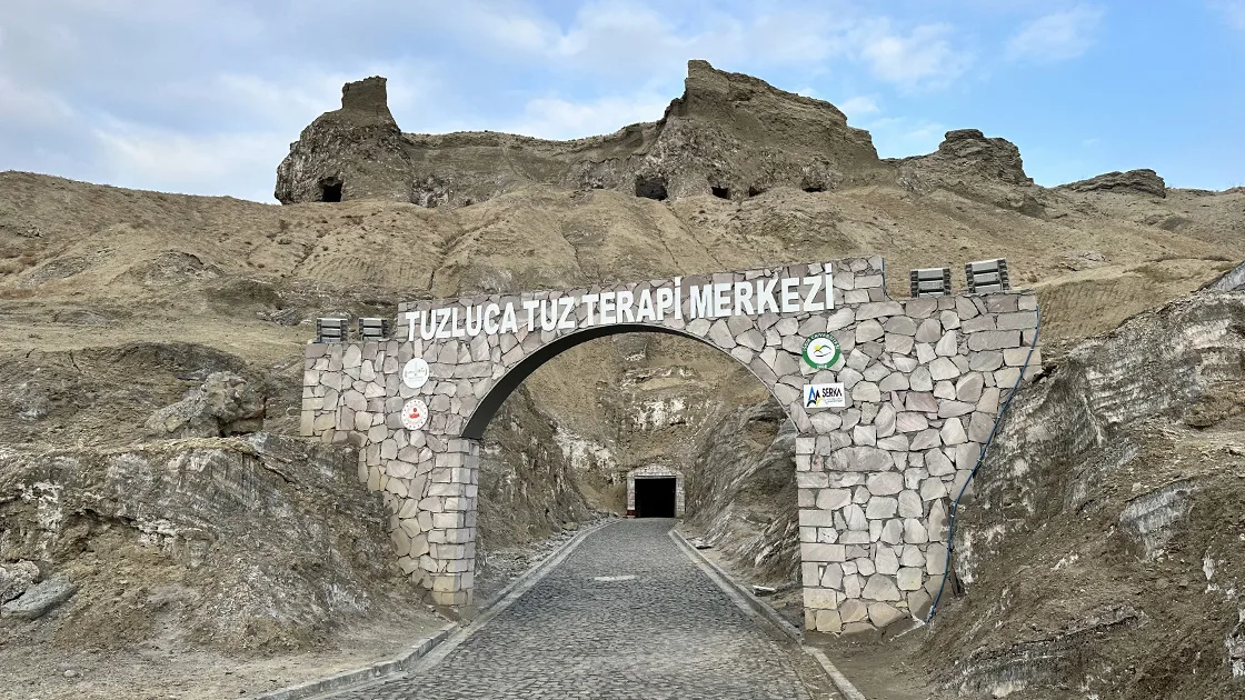 Tuzluca Tuz Mağaraları