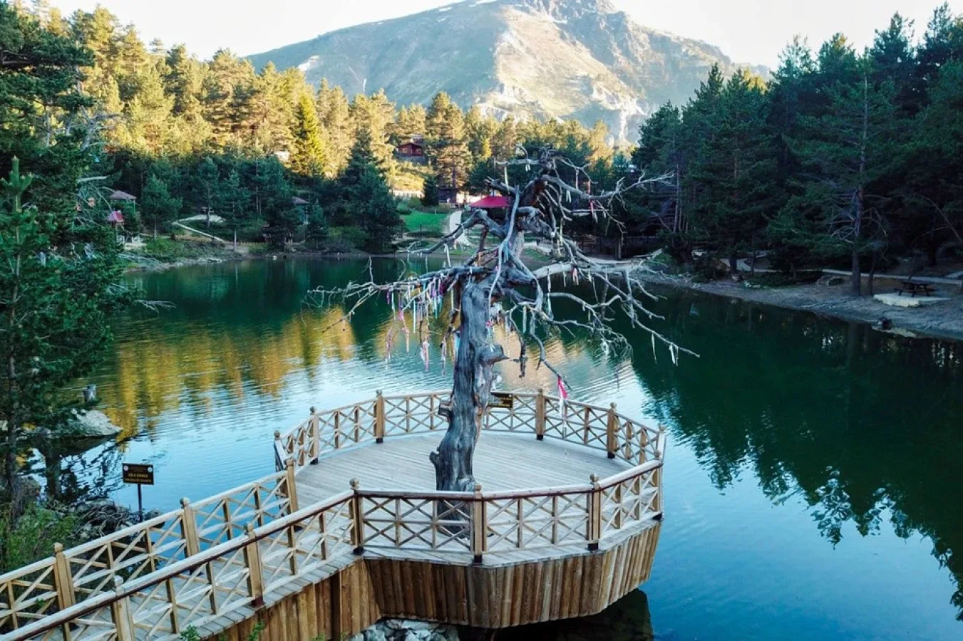 Limni Gölü Tabiat Parkı