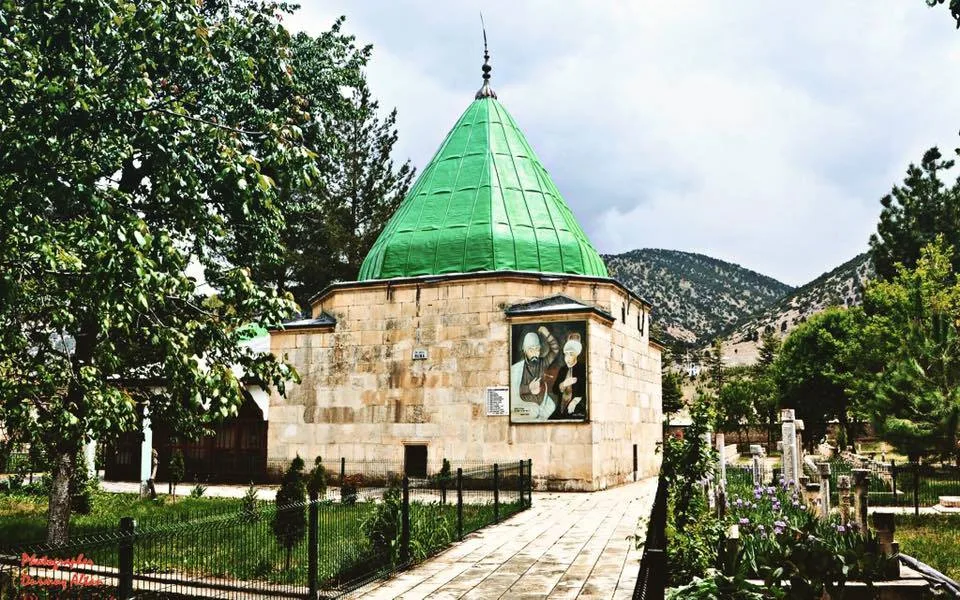 ABDAL MUSA TÜRBESİ