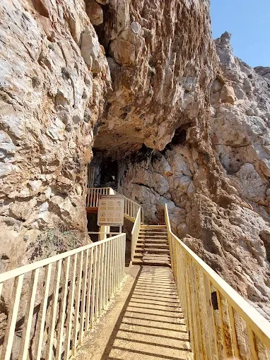 GİLİNDİRE MAĞRASI -AYNALI GÖL