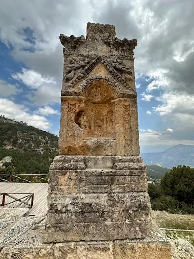 ALAHAN MANASTIRI